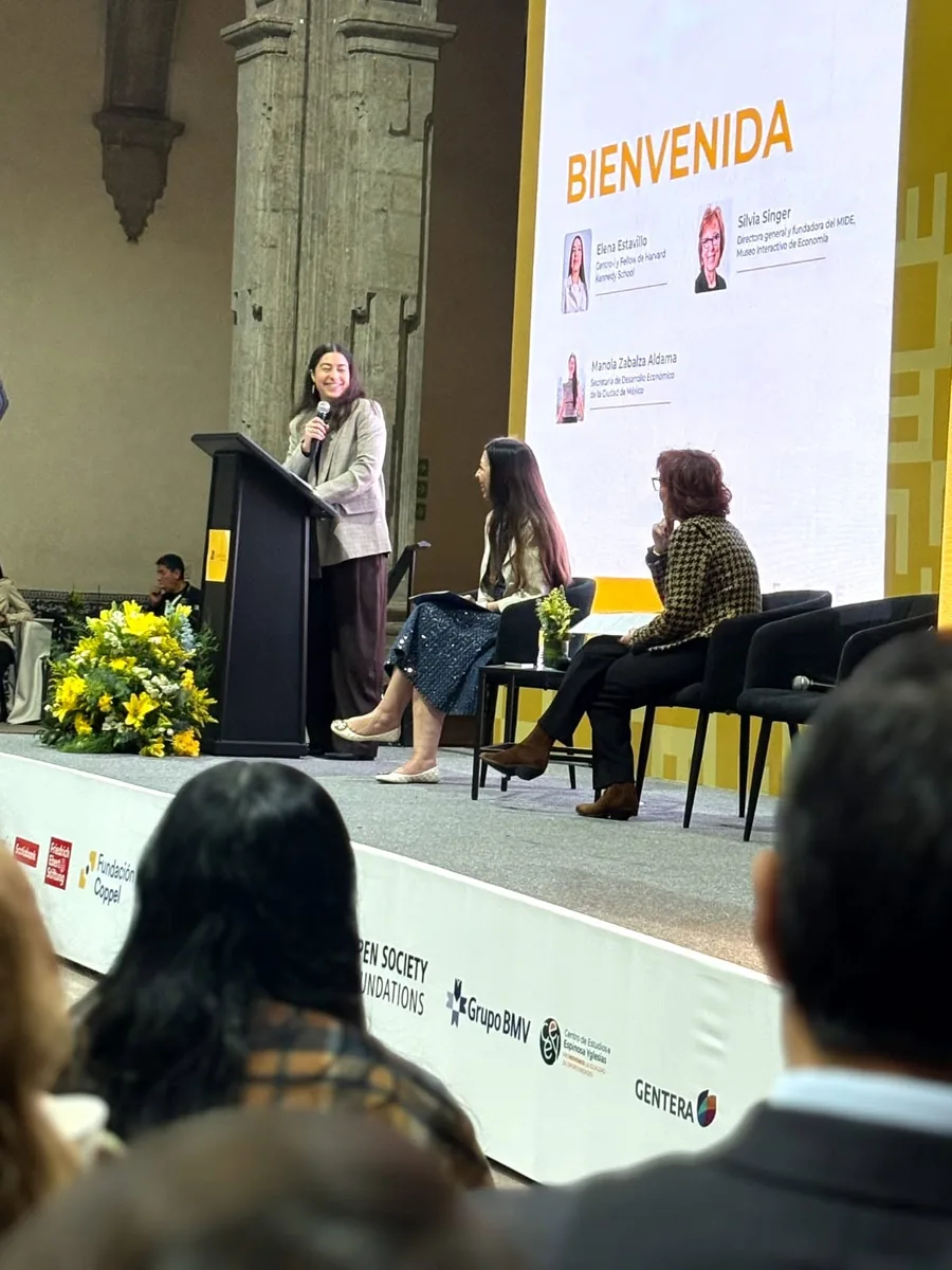 Mensaje de bienvenida en el foro «México en la visión de Las Economistas. Ver para crecer», en el MIDE, Ciudad de México
