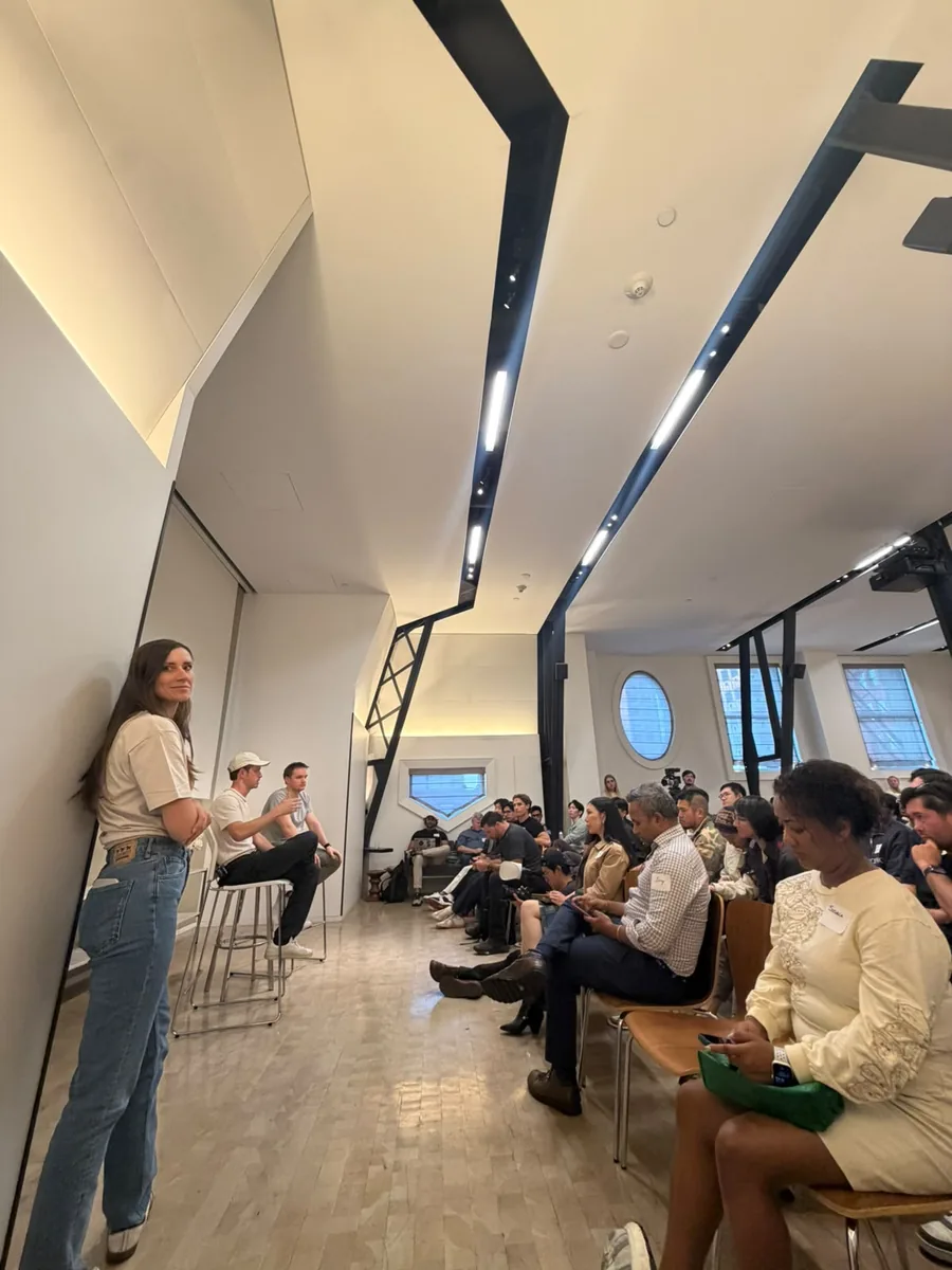 Asistentes al encuentro How AI Models Learn to Do Real Work de OpenRouter en San Francisco